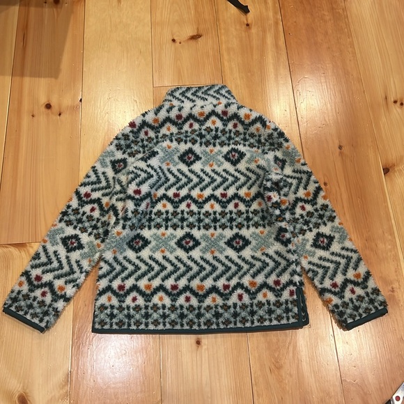 L.L. Bean Signature Sherpa Fleece 3/4 Zip Pullover - Picture 4 of 4